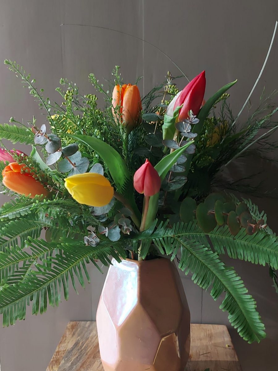 Flowers in Malta Free Flower Delivery Malta Floreal